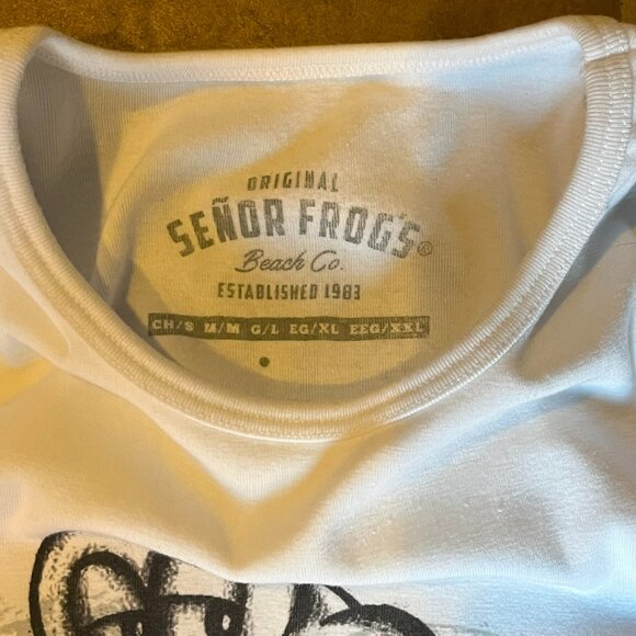 Senor Frog's Kids White Red Embroidered Rose, Vallarta, Mexico Tee T-Shirt Large - Picture 3 of 6